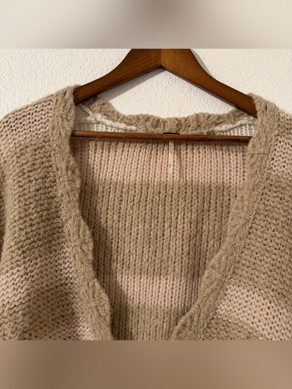 Free People Size XS Tan Cream Baby Pink Knit Striped Oversized Cardigan Sweater - Picture 3 of 10
